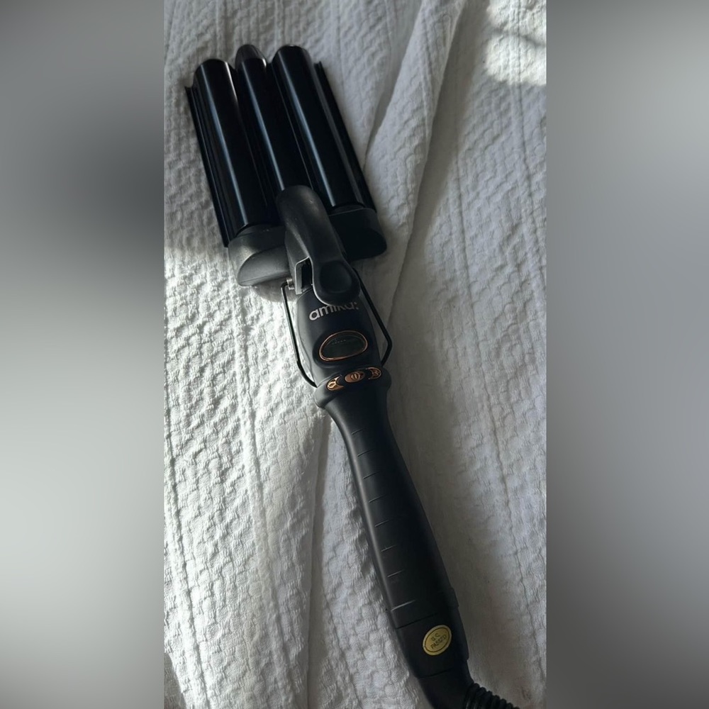 Amika Black Hair Styling Tool